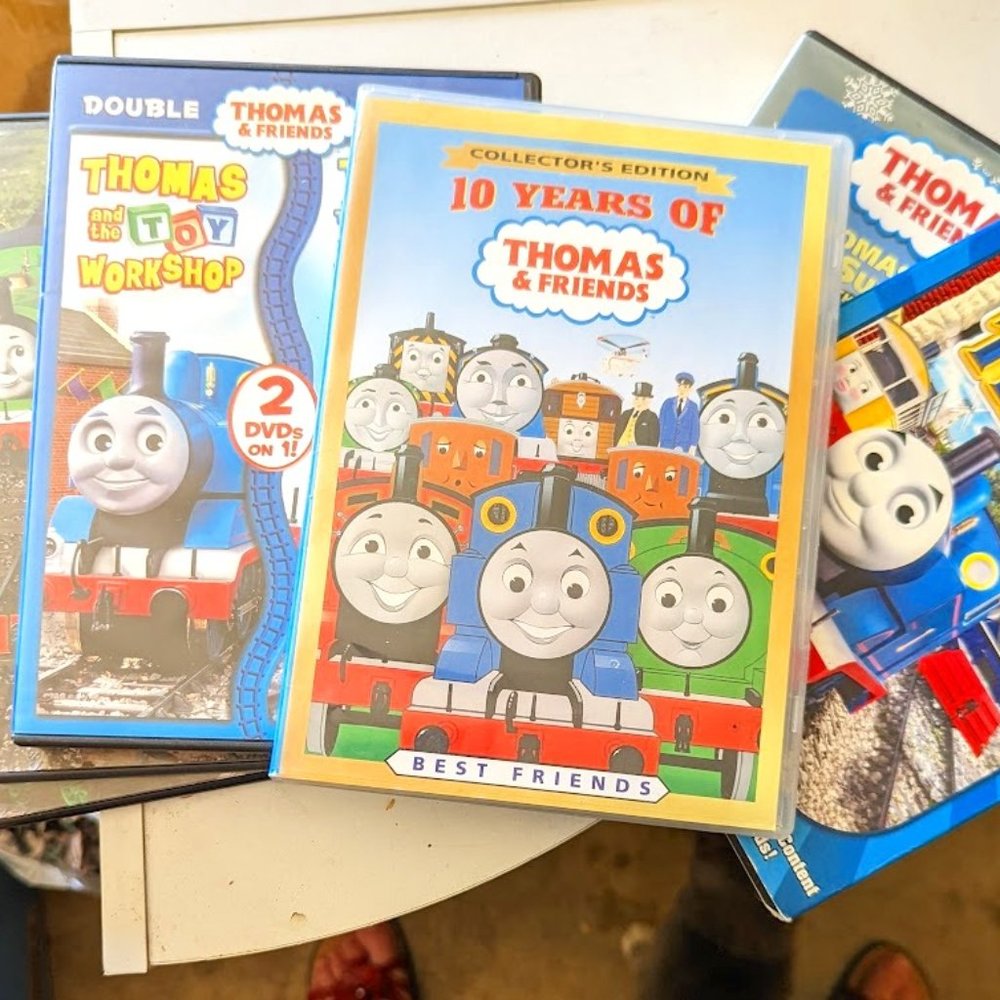 Bulk of 6 Thomas & Friends DVDs